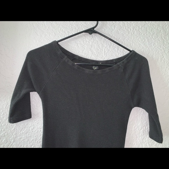 Women’s top - Picture 3 of 4